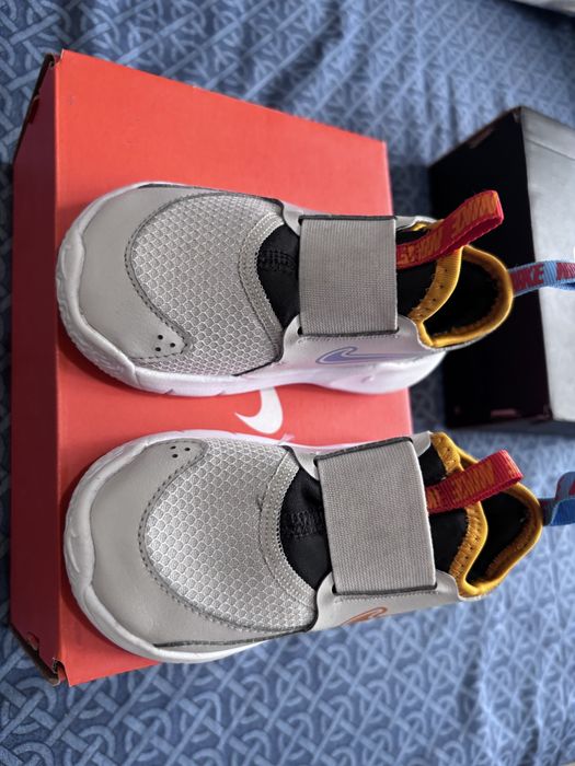 Маратонки Nike Flex runner