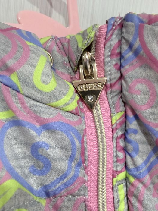 Яке Guess за момиче 4г.