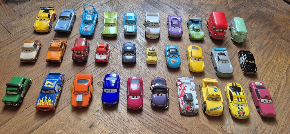 Masinute CARS/ planes de colectie