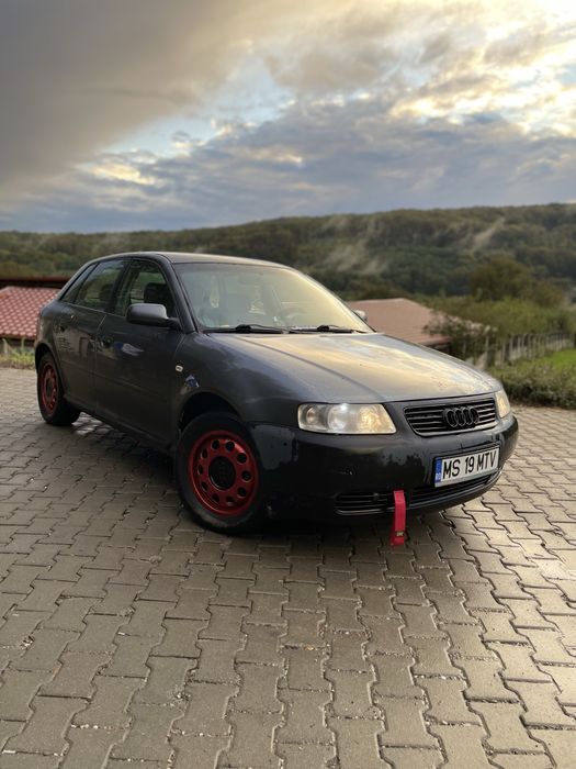 Vand audi A3 8L  benzina