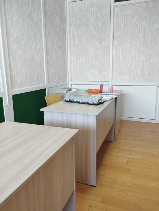 Парта орындықтарымен