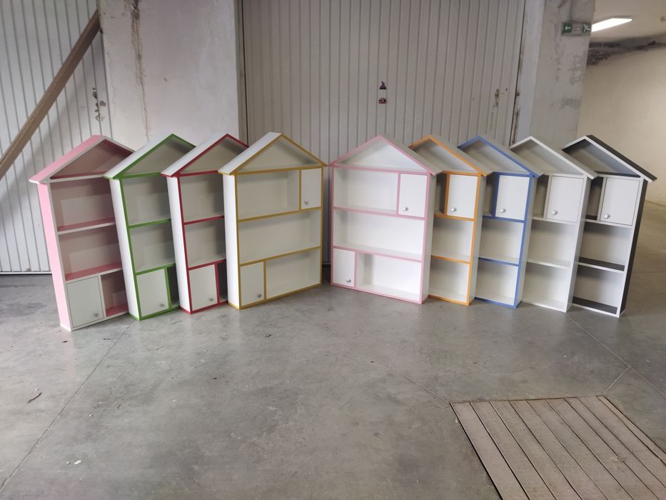 Къщичка за кукли, библиотека,къщичка за книги,етажерка