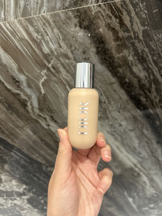 Продам или обменяю тональный крем от Dior