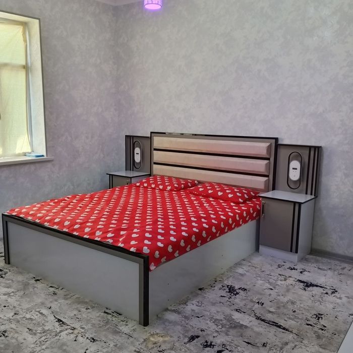 Hovli sotiladi Farxod sqvxozda