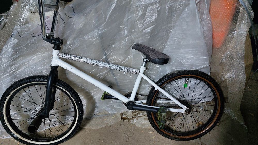 Велосипед BMX продам