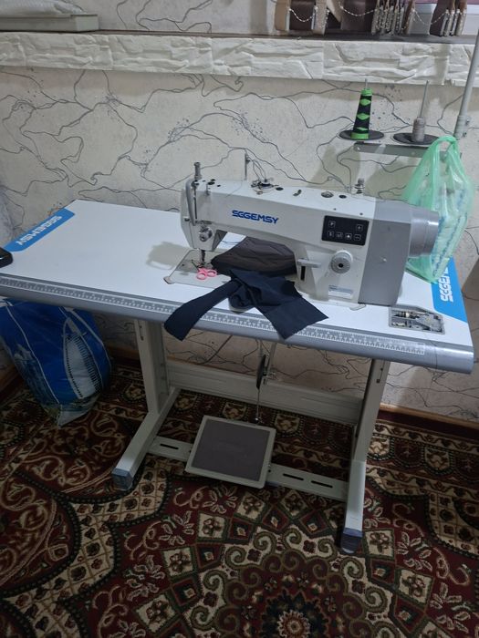 Тикиш машинкалари сотилади