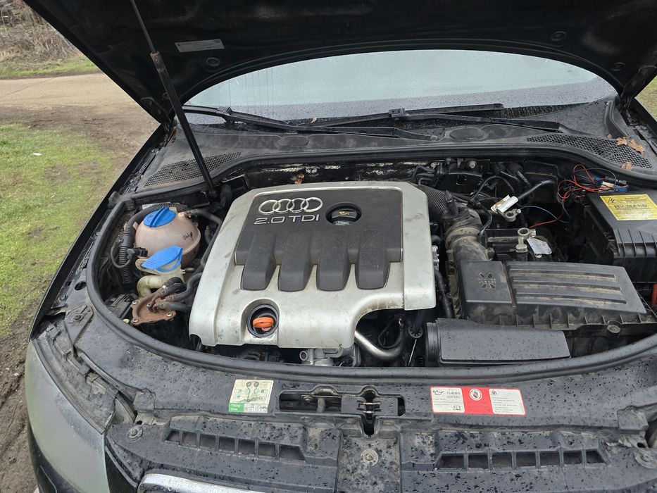 AUDI a3  На чсти 2.0  дизел