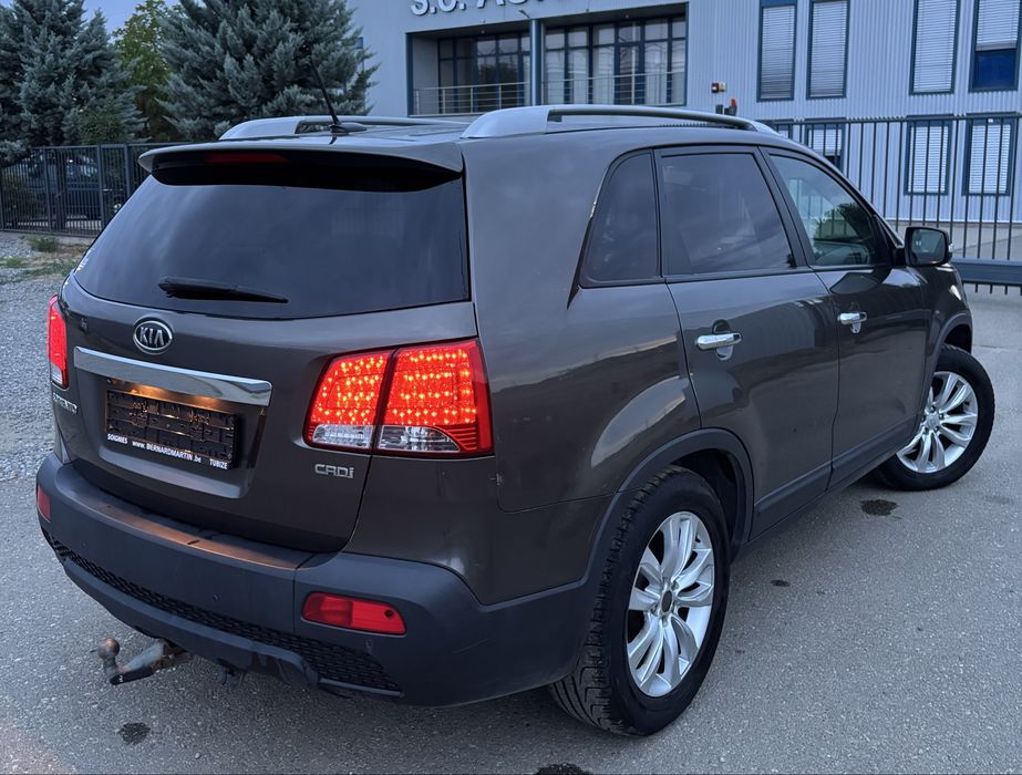 Kia Sorento 2.0 Diesel 150 CP 2011 Euro 5 Full Navi Camera Bi-Xenon LED