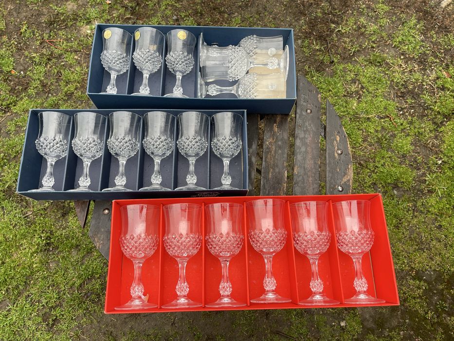 3 seturi de pahare din cristal