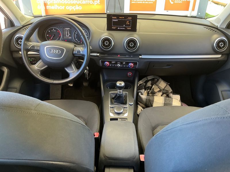 Audi A3 Sportback 1.6 TDI Attraction 2015