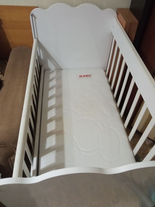 Кроватка маятник