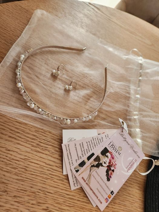 Сватбени бижута и аксесоари - диадема и обеци