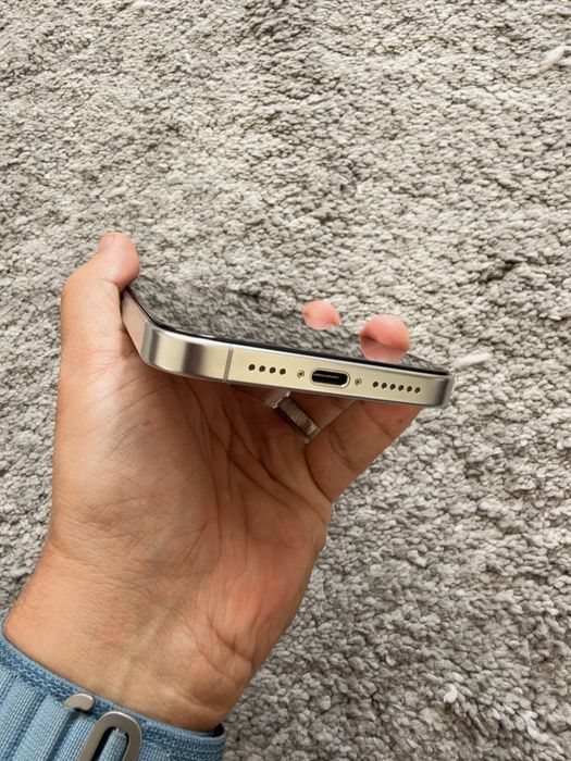 iPhone 15 Pro Max 256gb Titanium White