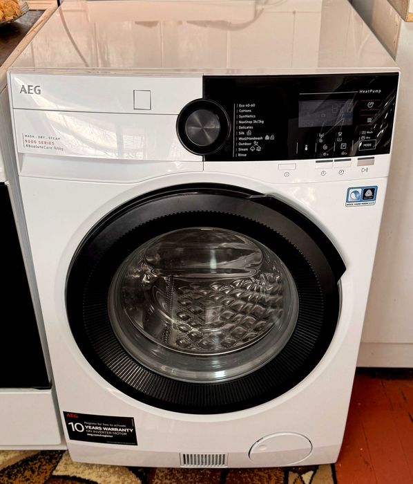 Пералня със сушилня AEG LWR96944B, 9/6 кг, 1400 термопомпа