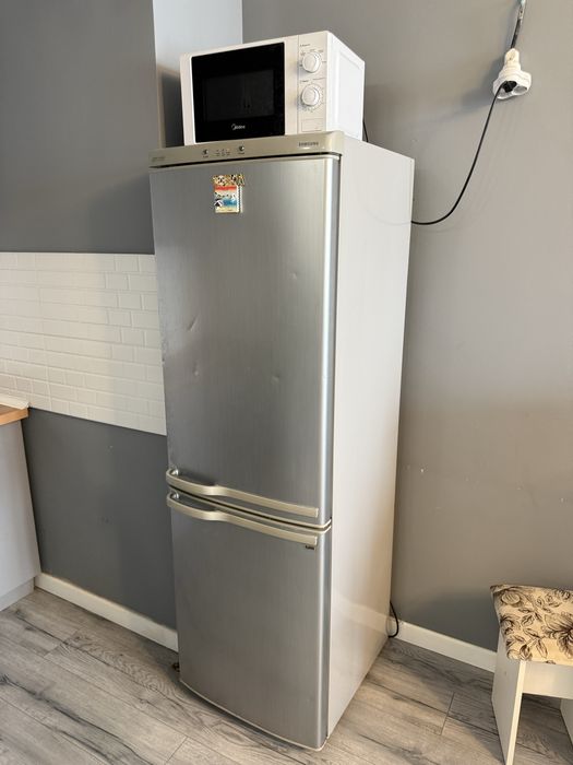 Холодильник самсунг