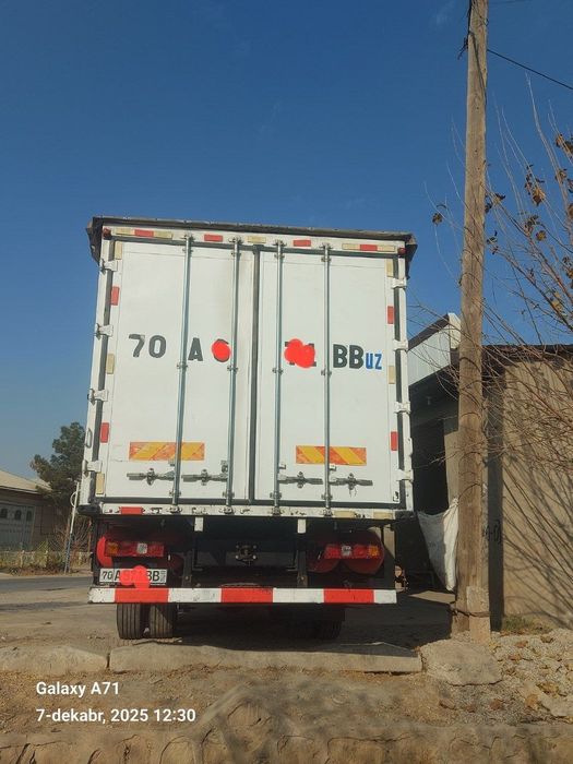 Shacman L3000 sotiladi 9 metrli