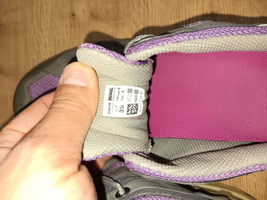 Adidasi Meindl de dama,size 39