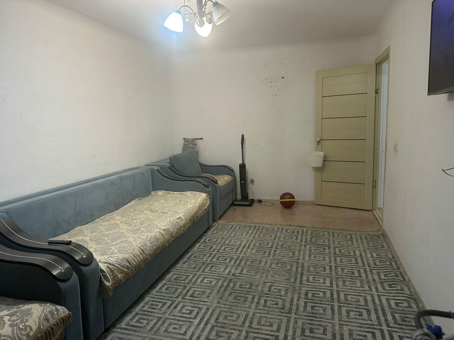 Продам 2 комн кв на 15 мкр