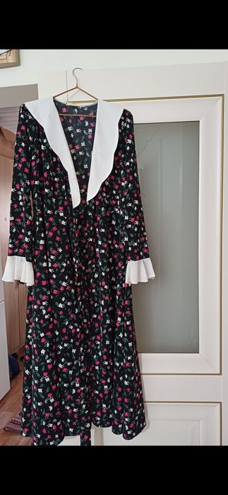 Әйелдер киімі таза ,әдемі сапалы