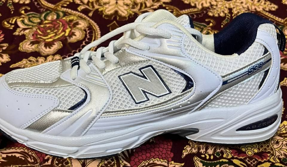 Toza kiyilmagan oyog' kiym