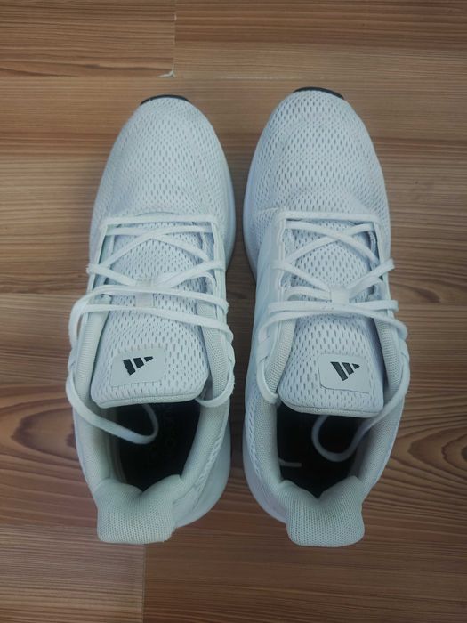 Бели мъжки маратонки Adidas