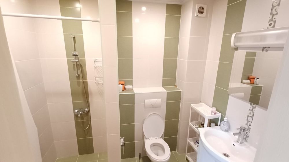 Продава се Къща в с. Кладница, Област Перник - 207 кв.м за 2415 €/кв.м - Снимка #8