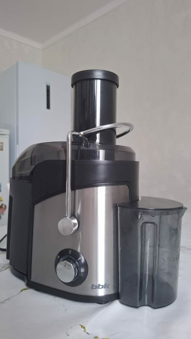 Соковыжемалка BBK