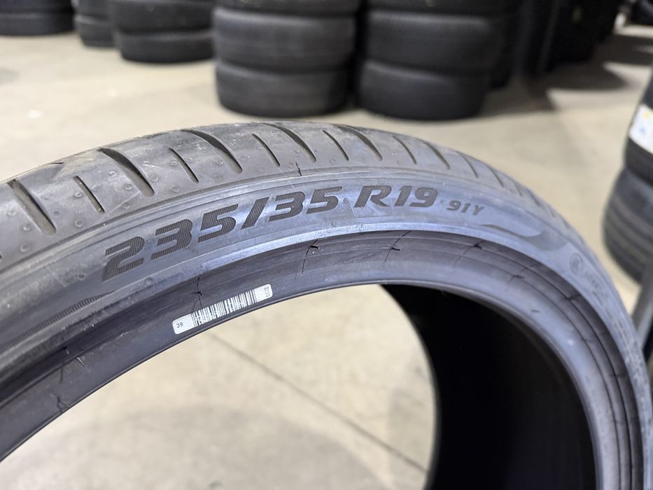 235/35/19 PIRELLI 4бр