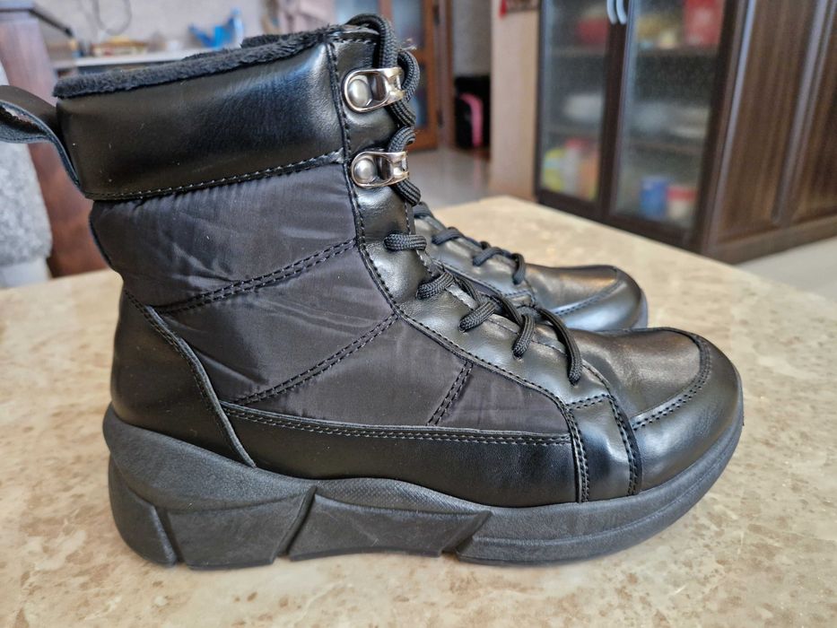 Зимни дамски боти