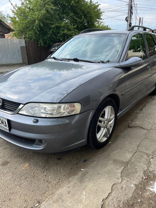 Opel vectra b caravan 1.8 benzina+gpl