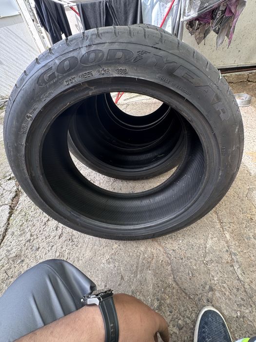Good year 235/45/19