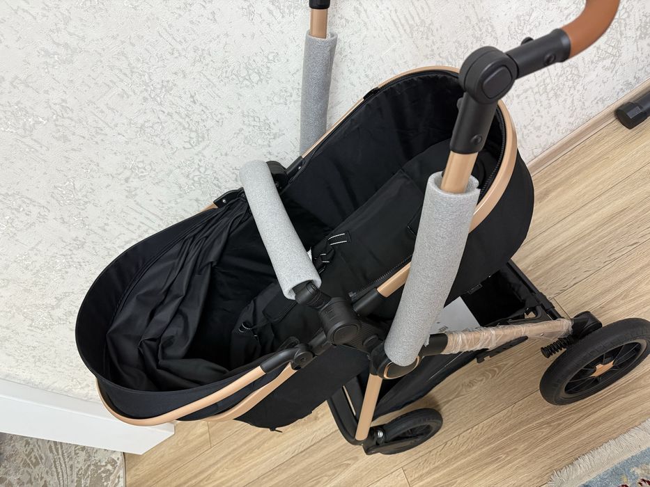 Продам коляску Kidilo 2 в 1