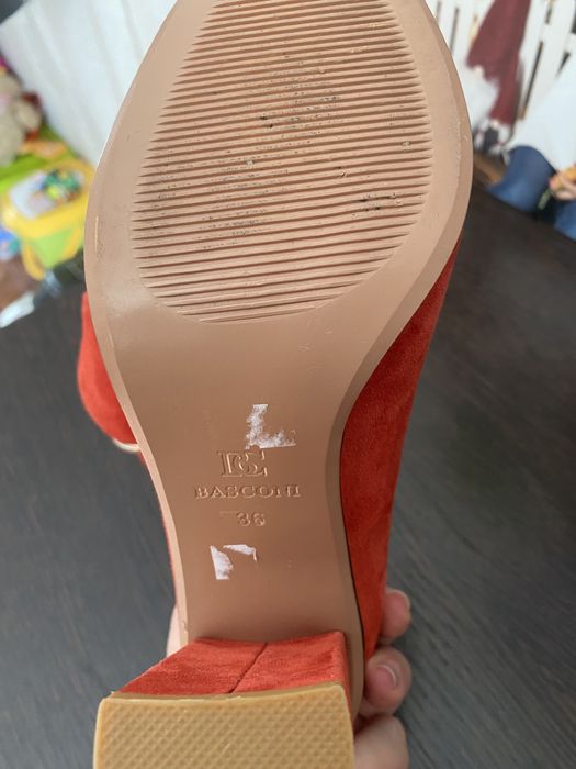 Продам туфли 36 размер