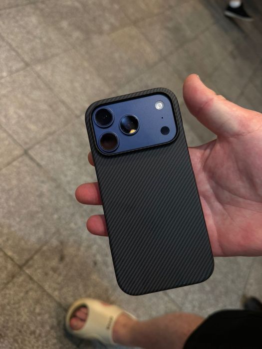Iphone 17 pro продам срочно