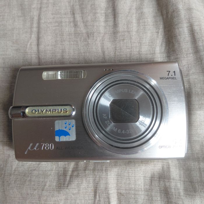 Цифровой фотоаппарат олимпус М 780