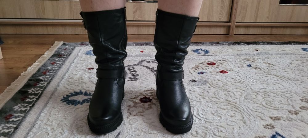 Женская  коженная обувь