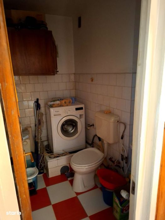 4 camere PITEȘTI , Decomandat , Amplasament DEOSEBIT, negociabil !