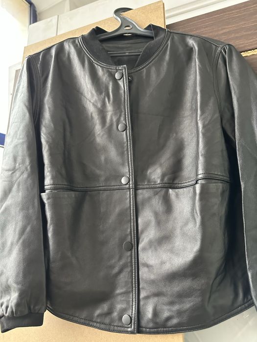 Продам женскую кожанку