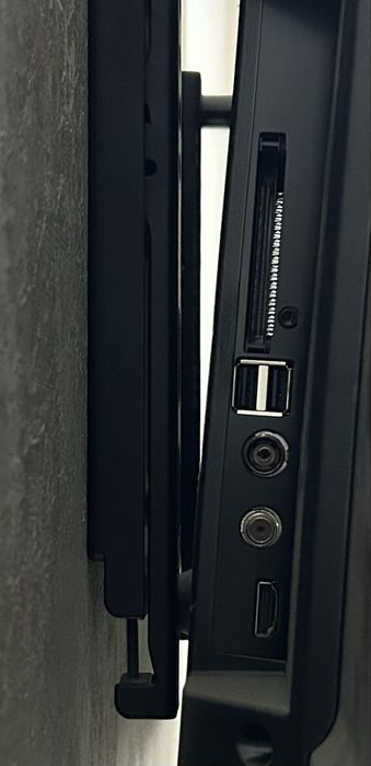 Продам смарт тв Haier диагональ 109