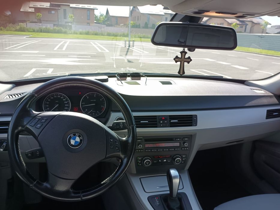 BMW 3 Series 0 — imagine 4
