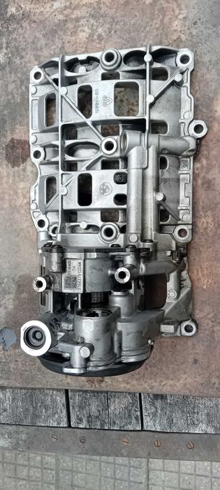 Маслена помпа за БМВ Х3 ф25 20д