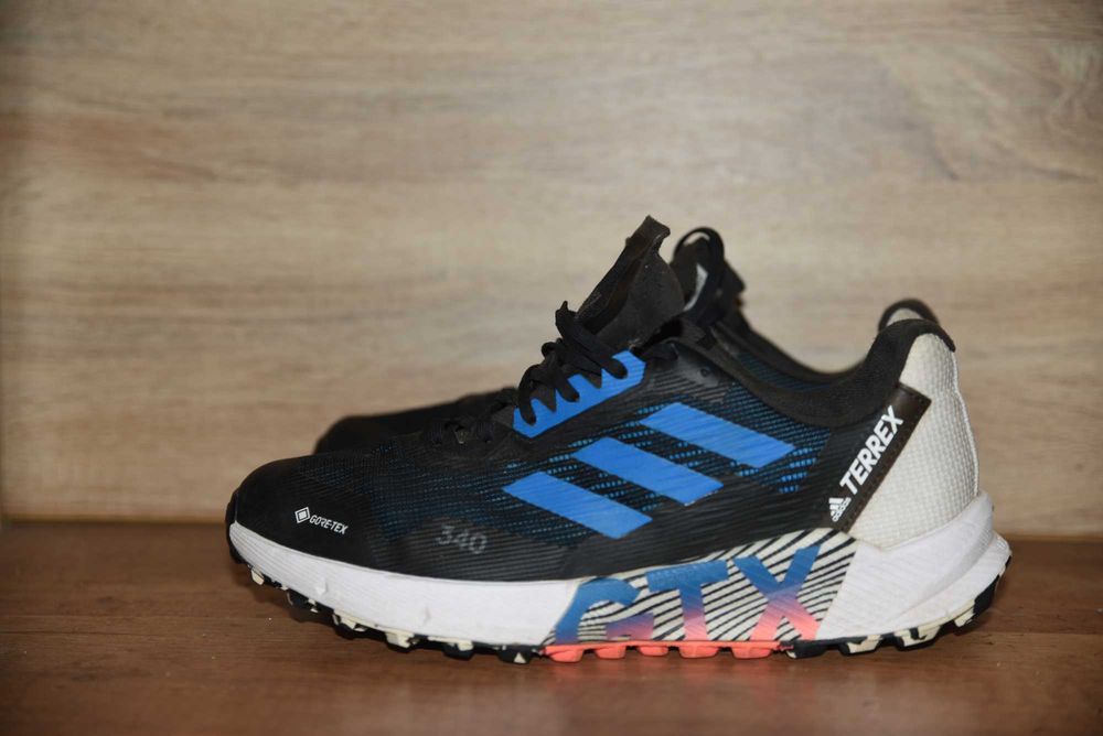 Adidas Terrex Gore Tex оригинални маратонки номер 42 2/3