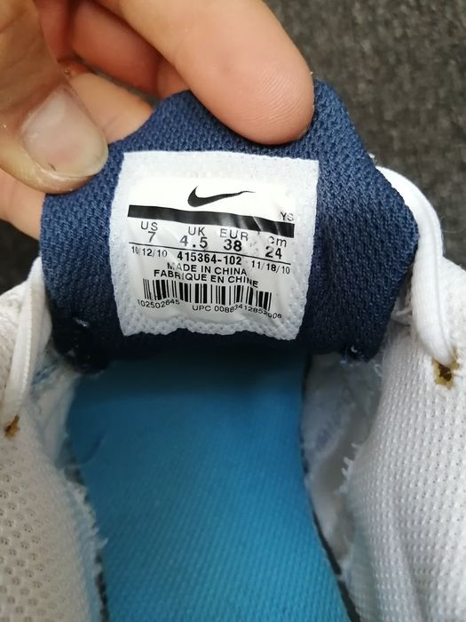 Adidași Nike marimea 38