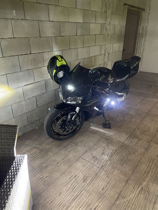 Honda 1000 RR 2007 година