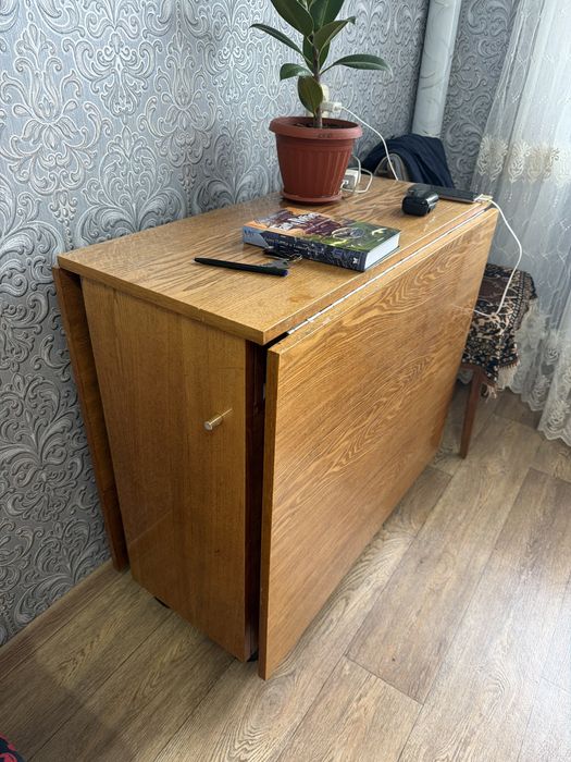 Продам раскладной стол