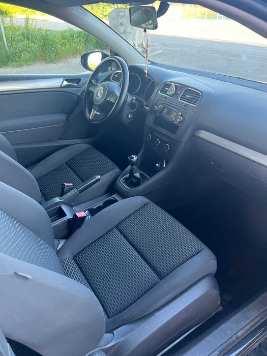 Vând Vw Golf 6 1.6 tdi