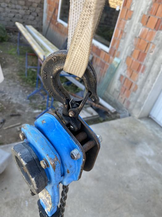 Palan manual, scripete cu lant 500 kg