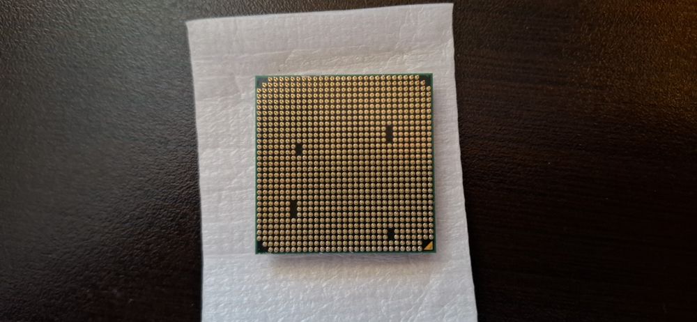 AMD Athlon II X3 445 процесор.
