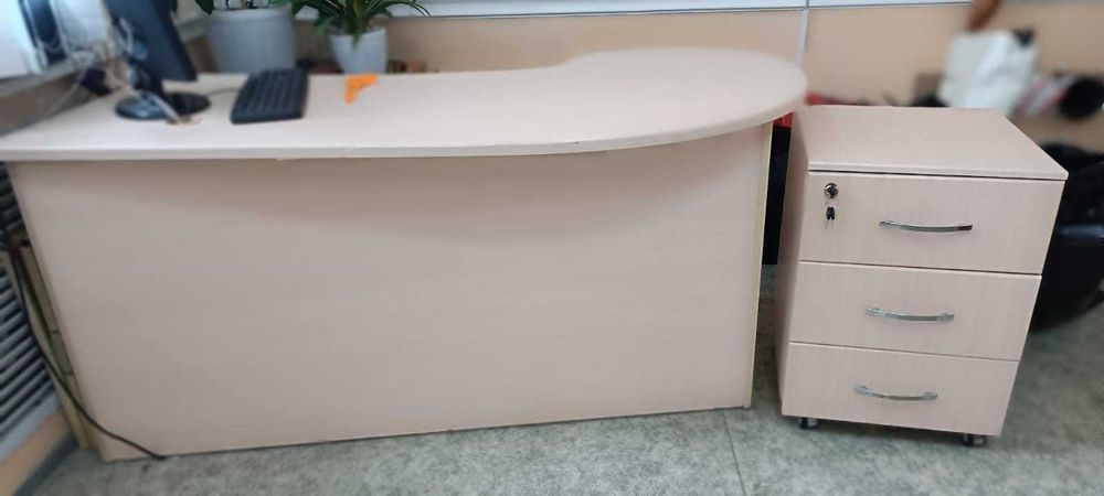 Тумбочка офисная