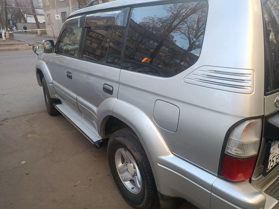 Ленд Крузер Прада 95